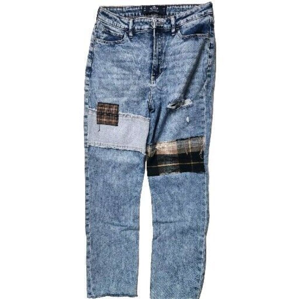 Hollister Ultra High Rise  Women's Size 7r 28wx27L Blue Distressed Jeans